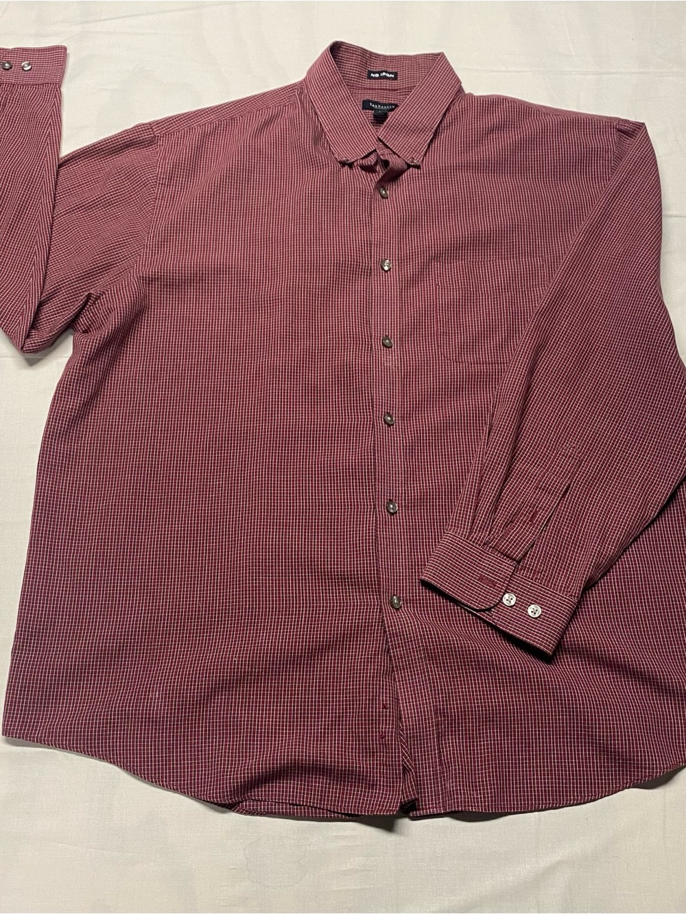 Van Heusen Men's Red Micro-Check Button-Down Shirt